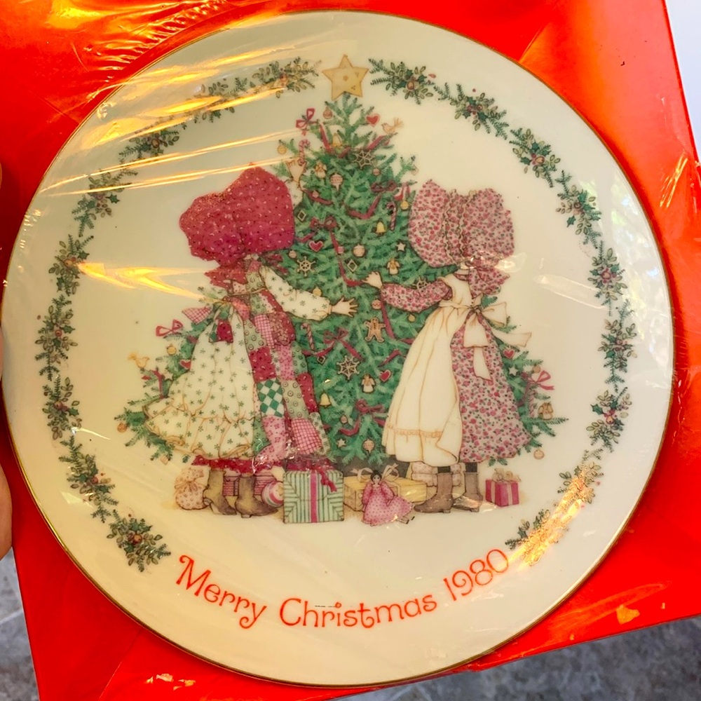 American greetings corp., Holly Hobbie 1980 Christmas plate, NIB